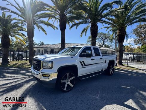 Used 2018 GMC Sierra 1500 2WD Double Cab image 3