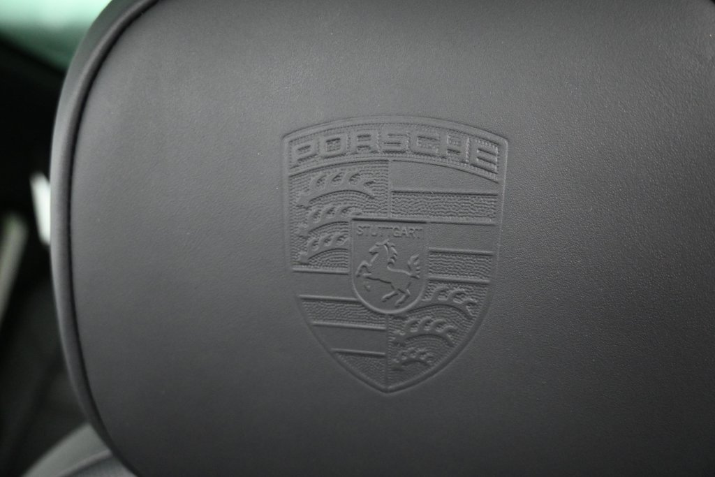Certified 2023 Porsche Cayenne AWD/4WD image 11
