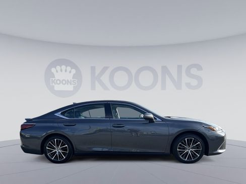 Used 2025 Lexus ES 350 w/ Premium Package FWD image 8