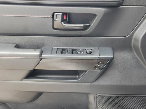 Used 2025 Toyota Sequoia TRD Pro AWD/4WD image 17