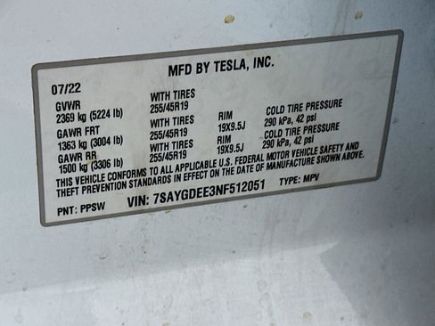 Used 2022 Tesla Model Y Long Range AWD/4WD image 12