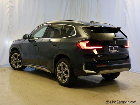 Used 2026 BMW X1 xDrive28i AWD/4WD image 9