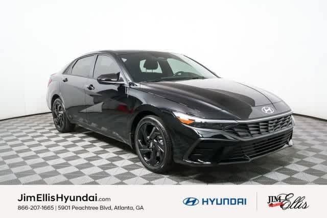 New 2026 Hyundai Elantra SEL FWD image 2