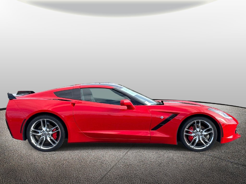 Used 2015 Chevrolet Corvette Stingray Coupe w/ 2LT Preferred Equipment Group RWD image 4