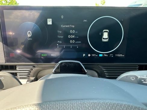 Used 2025 Hyundai Ioniq 5 Limited AWD/4WD image 39