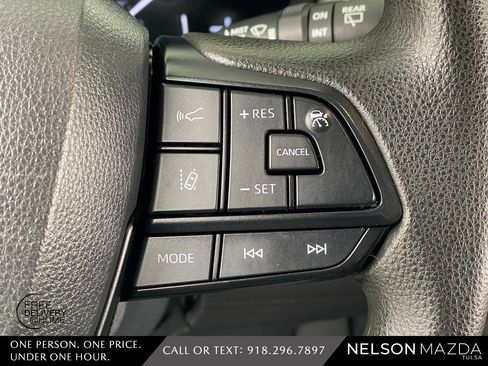 Used 2023 Toyota Sienna LE image 25