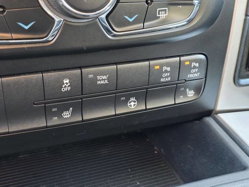 Used 2017 RAM 1500 Big Horn image 22