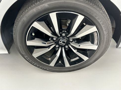 Used 2023 Honda Civic EX image 11