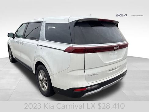 Certified 2023 Kia Carnival LX image 5