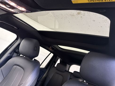 Used 2023 Mercedes-Benz GLB 250 4MATIC image 24