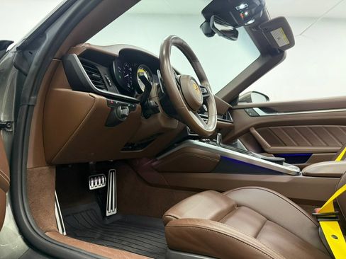 Used 2022 Porsche 911 Turbo S AWD/4WD image 85