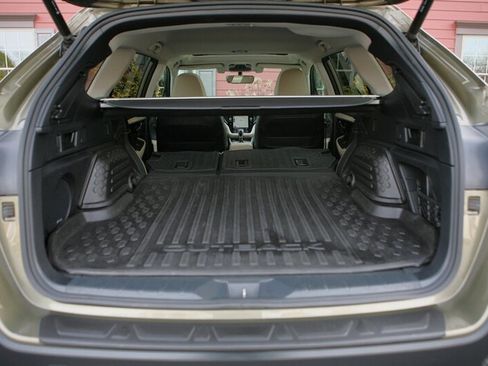 Used 2022 Subaru Outback Limited image 17