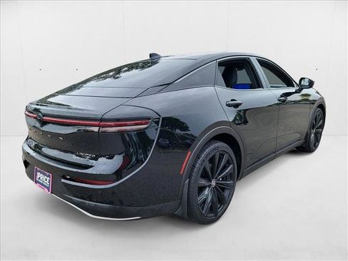 Used 2025 Toyota Crown Nightshade image 5