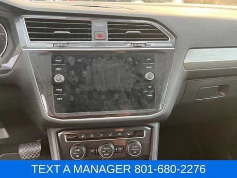 Used 2020 Volkswagen Tiguan SE FWD image 19