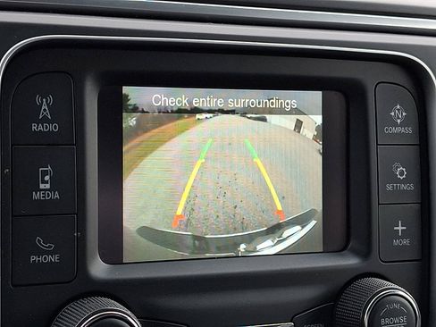 Used 2024 RAM 1500 Classic SLT image 24