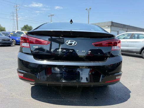 Used 2020 Hyundai Elantra SEL w/ Cargo Package (C1) FWD image 4