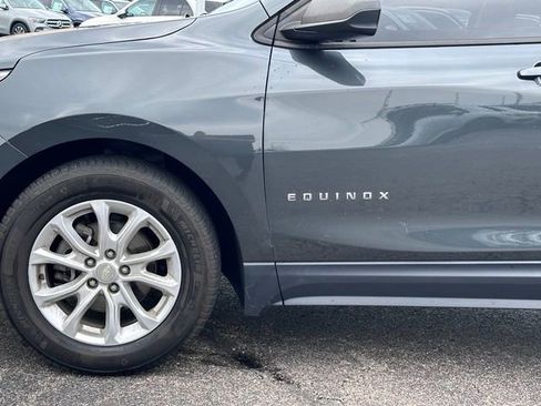 Used 2020 Chevrolet Equinox LS w/ LPO, Floor Liner Package FWD image 6