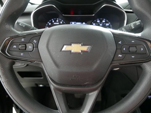Used 2023 Chevrolet TrailBlazer LT w/ Convenience Package AWD/4WD image 25
