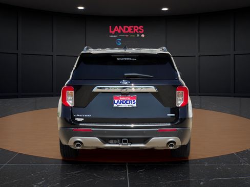Used 2020 Ford Explorer Limited w/ Class III Trailer Tow Package RWD image 4