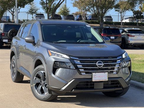 New 2026 Nissan Rogue SV image 2