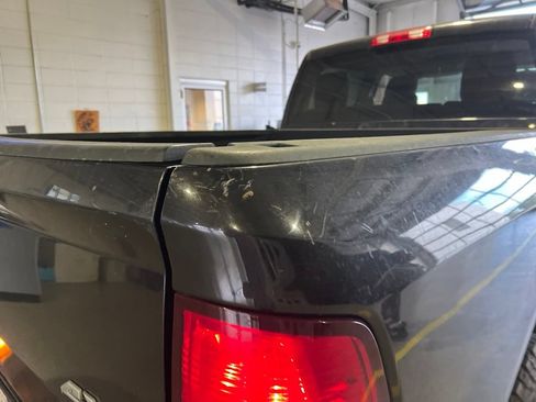 Used 2017 RAM 2500 Tradesman w/ Chrome Appearance Group AWD/4WD image 18