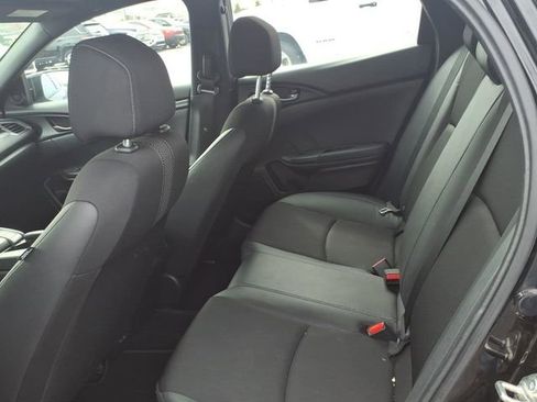 Used 2021 Honda Civic Sport image 5