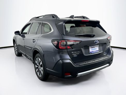Used 2023 Subaru Outback Limited AWD/4WD image 7