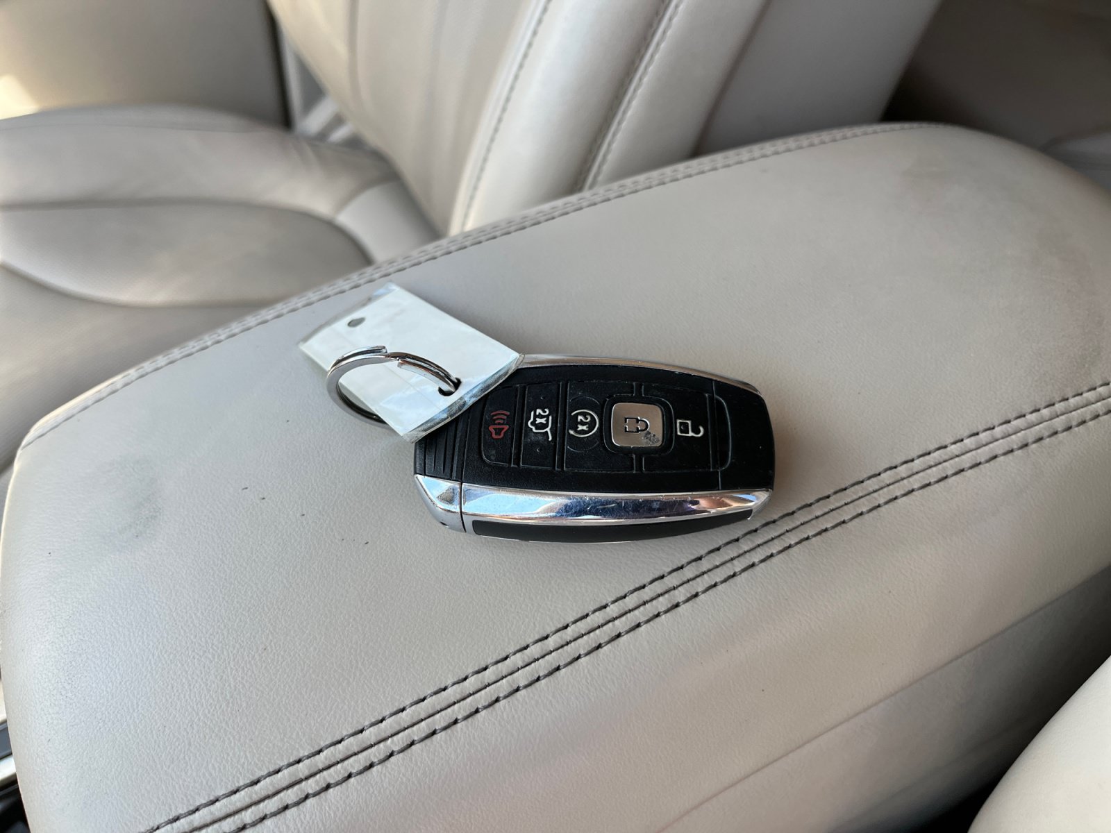 Used 2019 Lincoln MKC Reserve FWD image 34