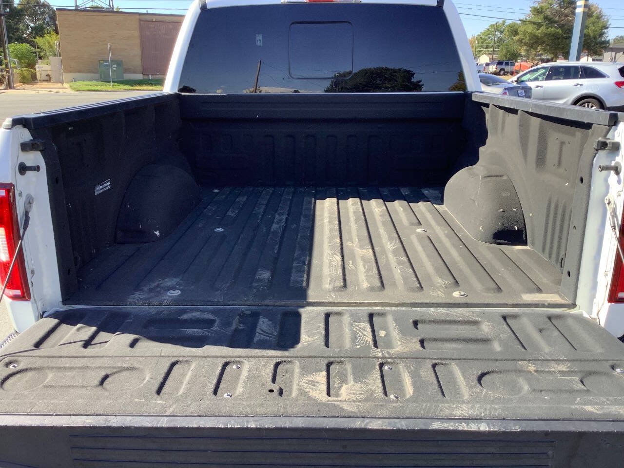 Used 2020 Ford F150 XLT w/ Equipment Group 302A Luxury AWD/4WD image 28