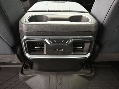 Used 2024 Chevrolet Silverado 2500 High Country w/ High Country Premium Package AWD/4WD image 31