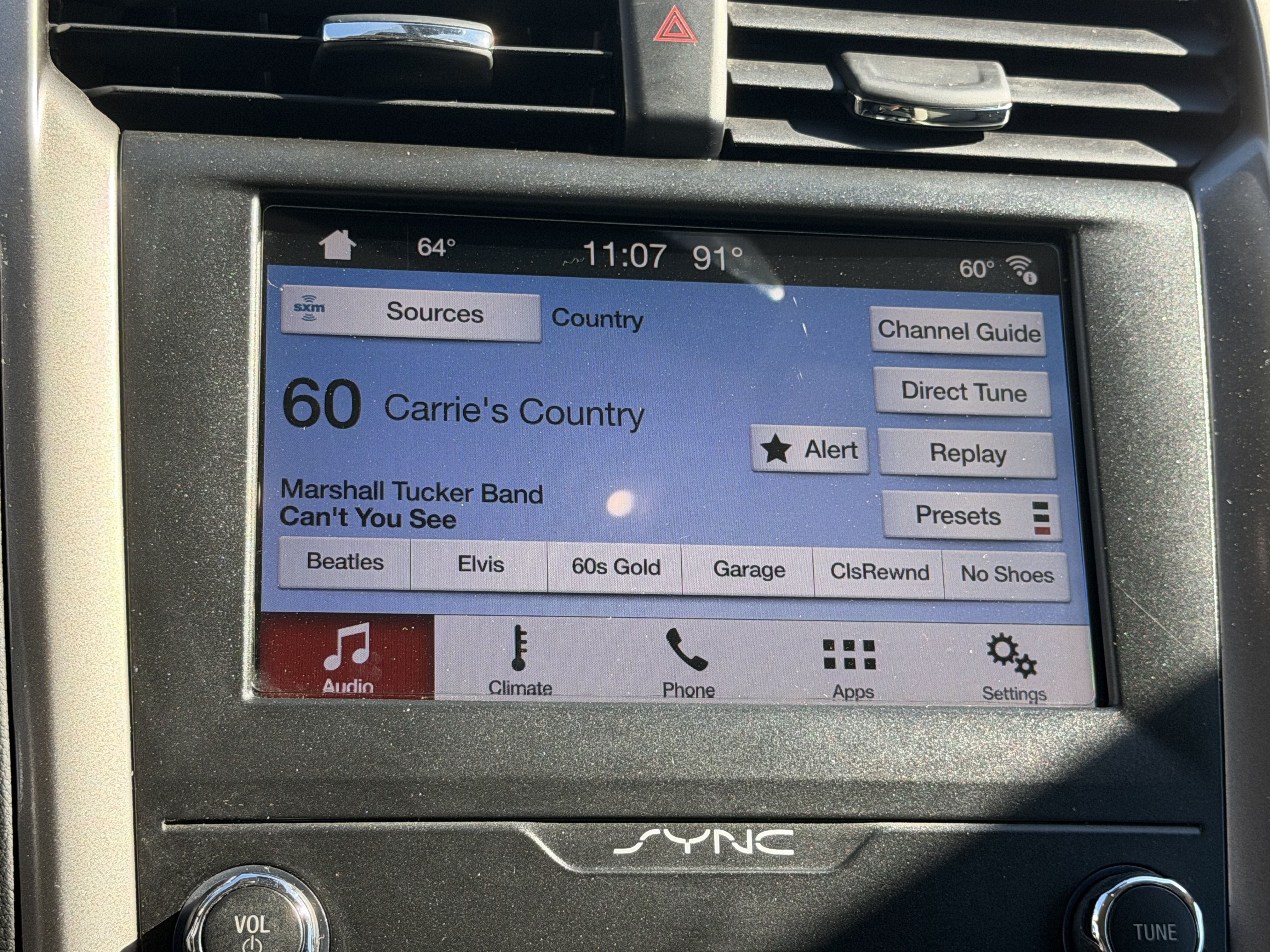 Used 2019 Ford Fusion SE FWD image 23