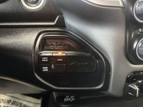 Used 2024 RAM 2500 Big Horn image 24
