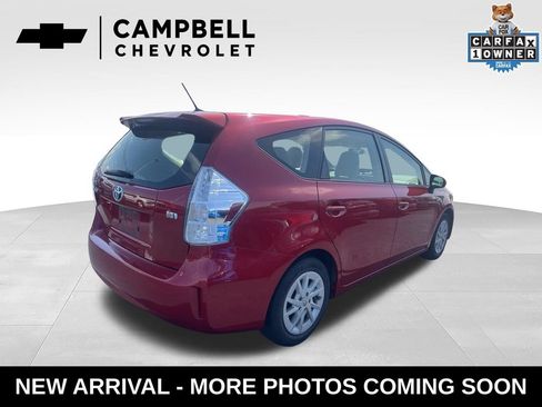 Used 2012 Toyota Prius V Two FWD image 5