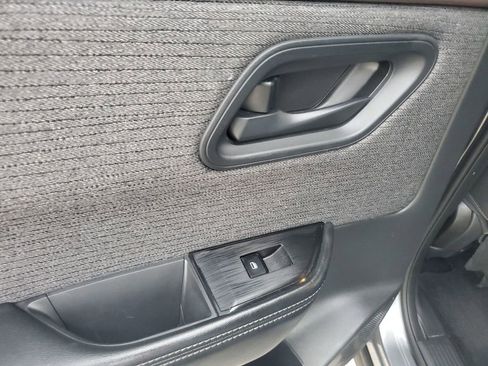 Used 2021 Nissan Rogue S image 44