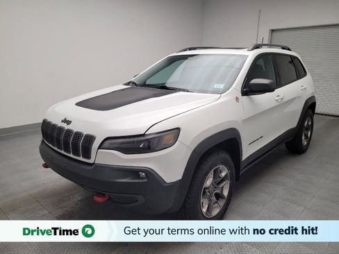 Used 2019 Jeep Cherokee Trailhawk AWD/4WD image 1