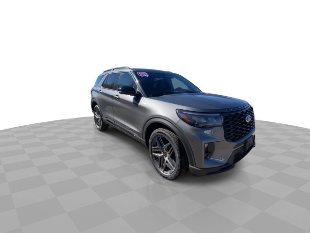 Used 2025 Ford Explorer ST-Line w/ ST-Line Street Pack AWD/4WD image 4
