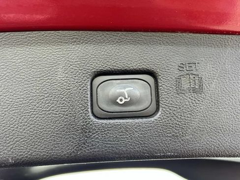 Certified 2023 Ford Edge SEL w/ Convenience Package AWD/4WD image 13