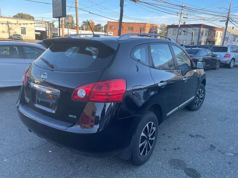 Used 2014 Nissan Rogue S w/ Convenience Package image 6