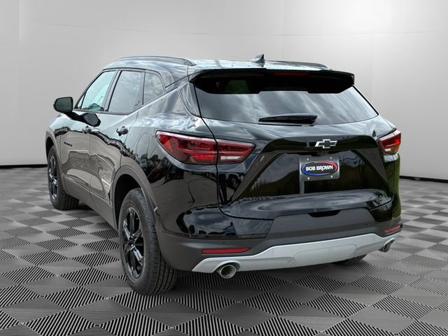 New 2026 Chevrolet Blazer LT w/ Sound & Technology Package AWD/4WD image 3