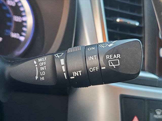 Used 2016 Toyota Highlander XLE FWD image 11