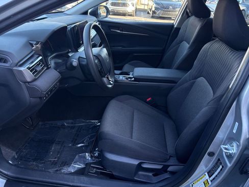 Used 2025 Toyota Camry LE image 26