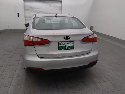 Used 2016 Kia Forte LX w/ Protection Package FWD image 6