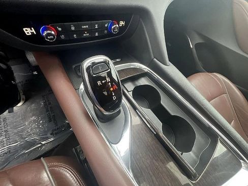 Certified 2018 Buick Enclave Avenir w/ Avenir Technology Package AWD/4WD image 13