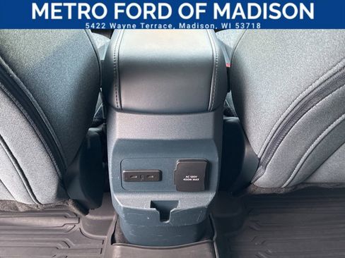 Certified 2025 Ford Maverick XLT w/ Equipment Group 301A image 18