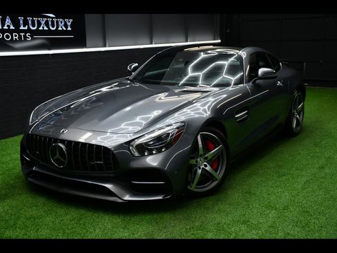 Used 2018 Mercedes-Benz AMG GT S image 1