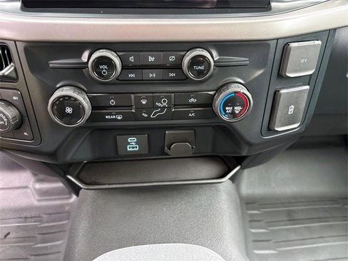 Used 2024 Ford F150 XL w/ Equipment Group 103A High image 27