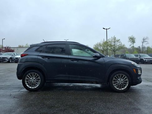 Used 2021 Hyundai Kona SEL w/ Cargo Package AWD/4WD image 5