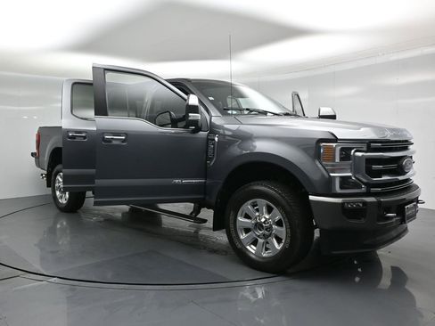 Used 2021 Ford F350 Platinum image 30