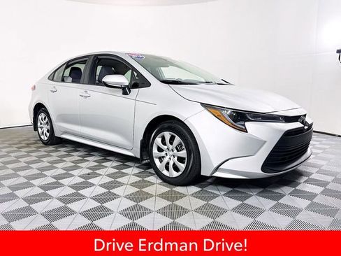 Certified 2026 Toyota Corolla LE FWD image 1