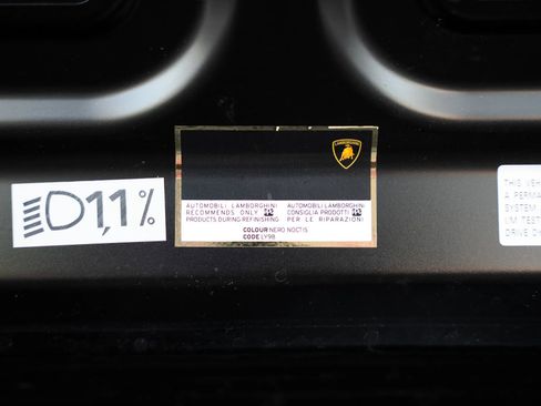 Used 2015 Lamborghini Huracan LP 610-4 AWD/4WD image 34